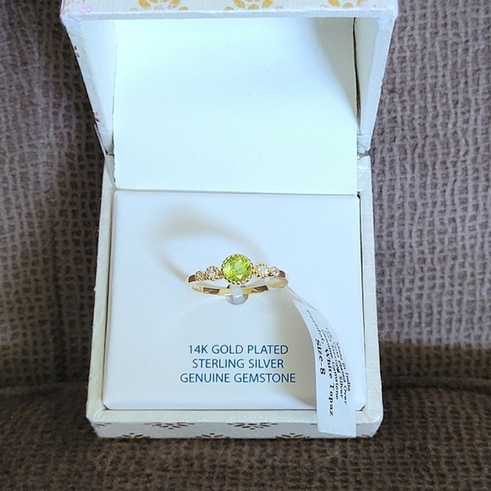 Shivam Peridot💚 with White Topaz Ring💍 - NIB - Picture 6 of 16